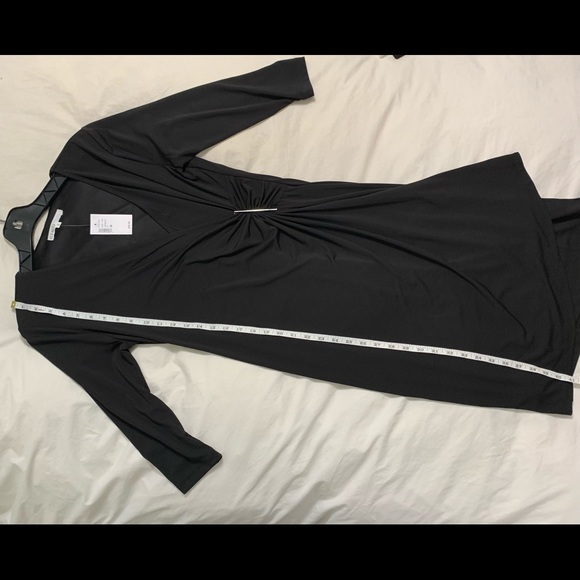 Black Wrap Style Dress, super sexy & flattering Size Medium, New With Tag - Picture 6 of 9